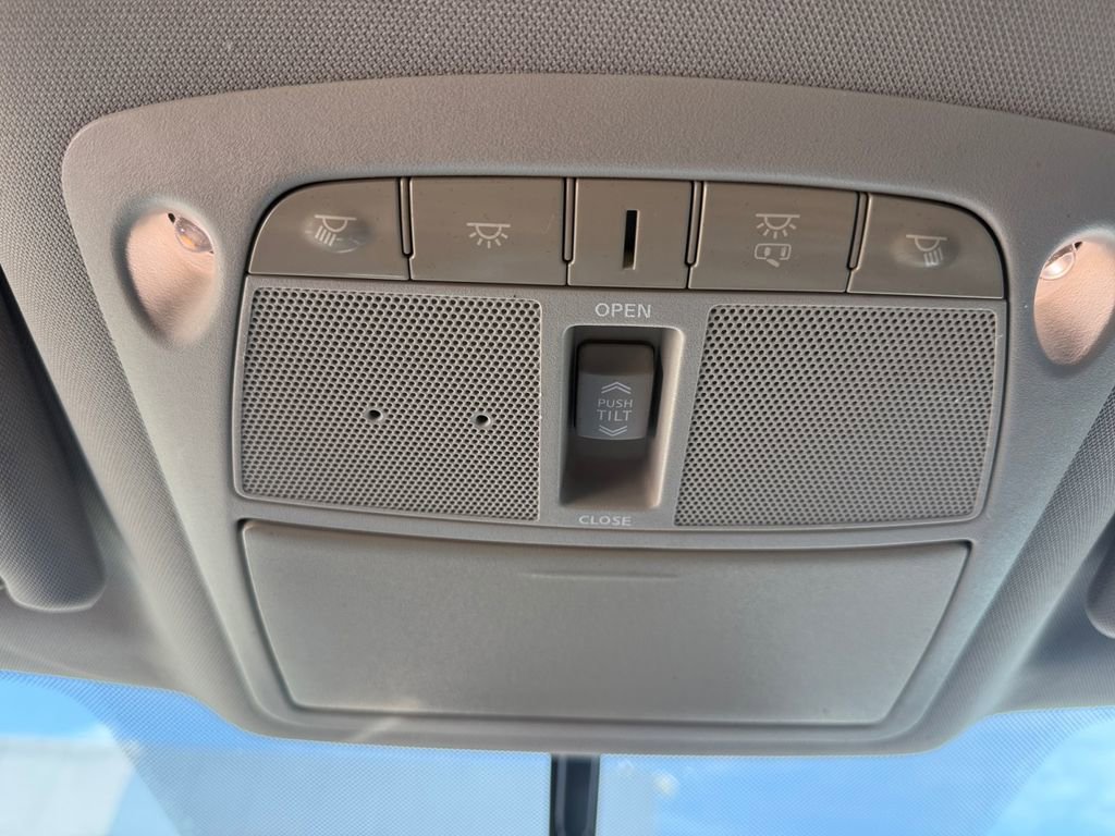 Used 2018 Nissan Maxima 3.5 SL FWD image 21
