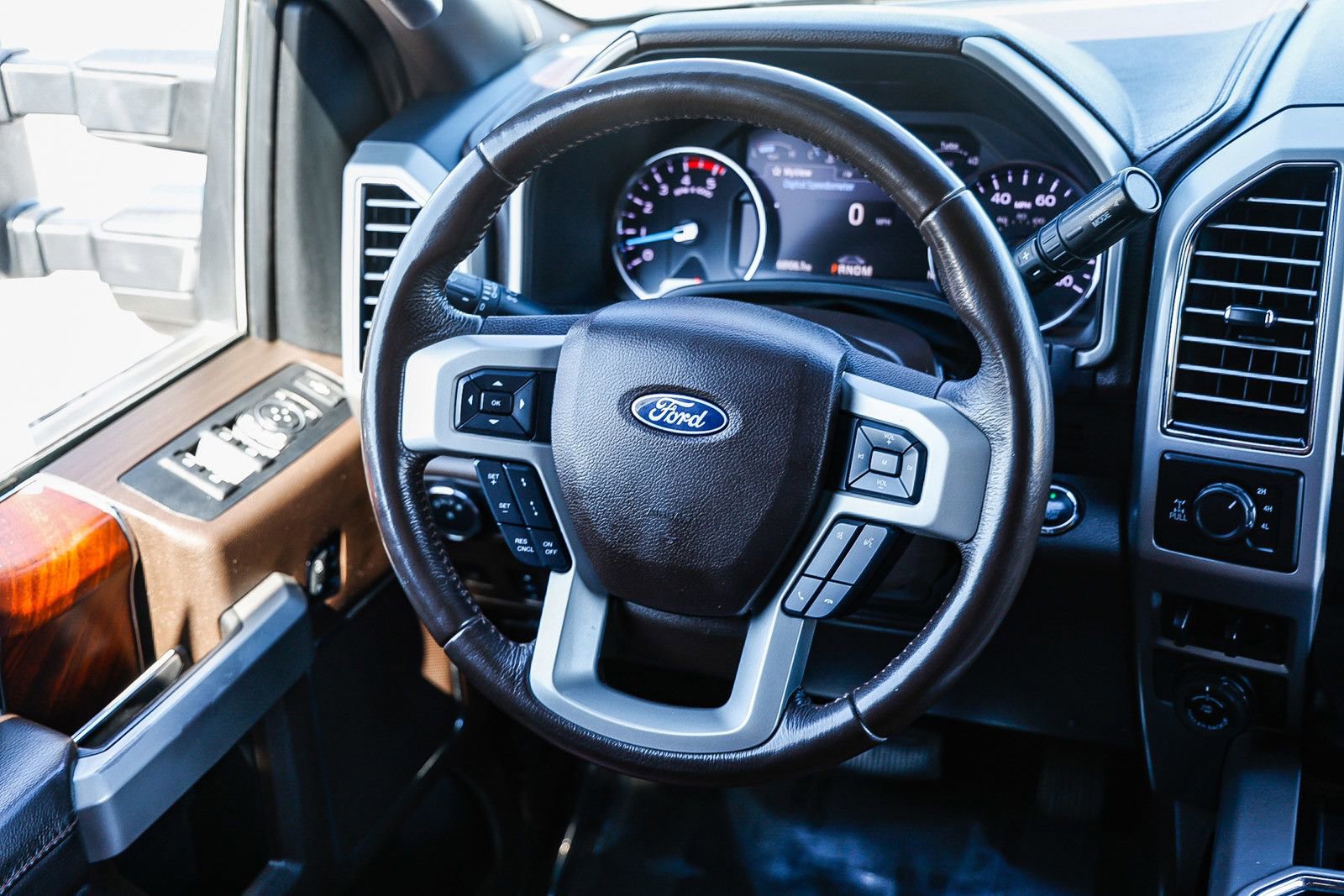 Used 2021 Ford F250 King Ranch w/ King Ranch Ultimate Package image 13