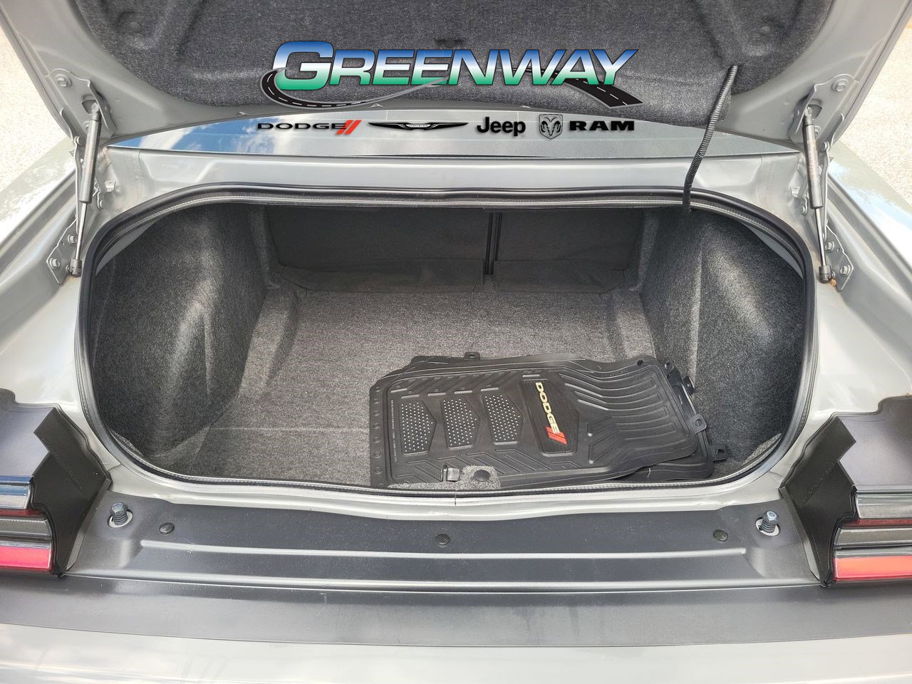 Used 2023 Dodge Challenger R/T Scat Pack RWD image 7