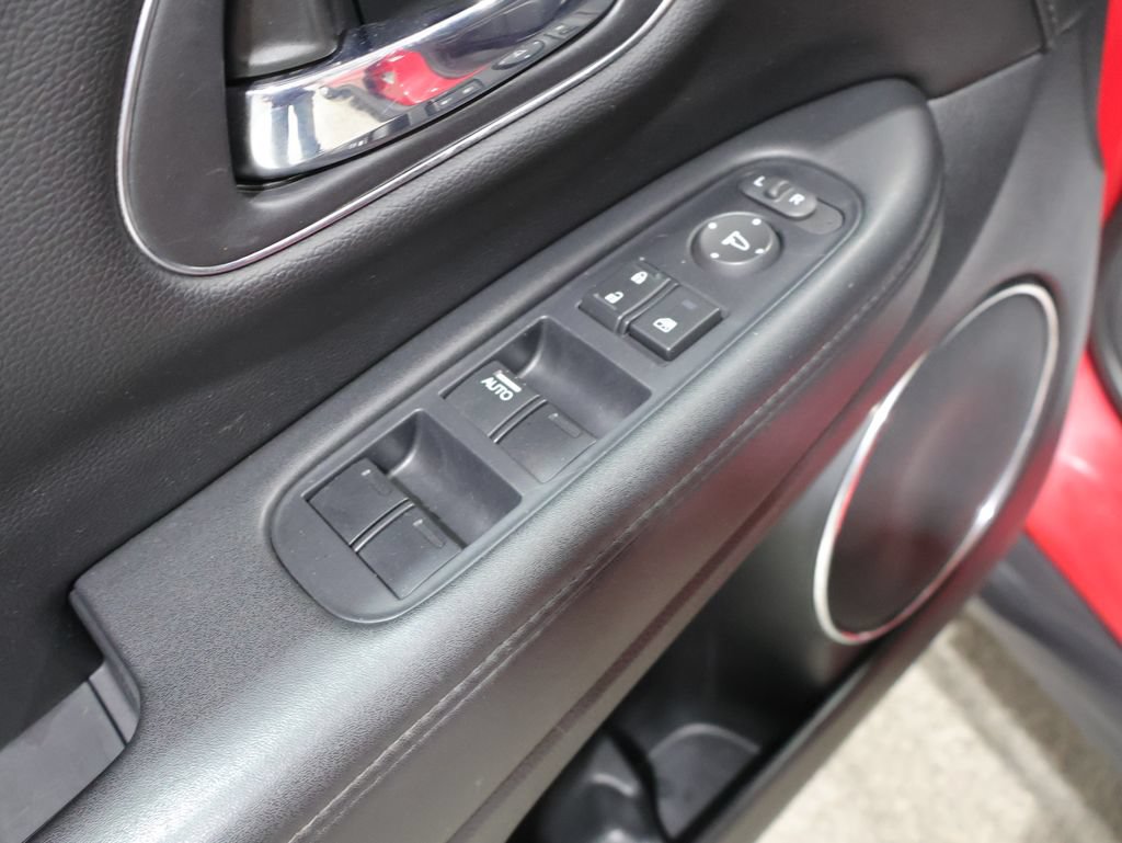 Used 2016 Honda HR-V EX-L image 14