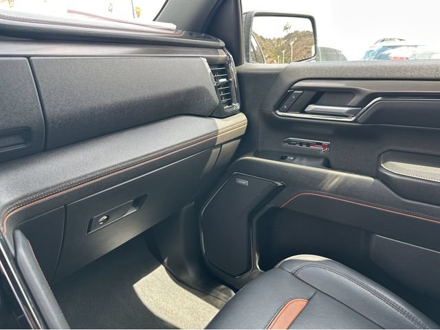 Certified 2022 GMC Sierra 1500 AT4 w/ AT4 Preferred Package AWD/4WD image 8