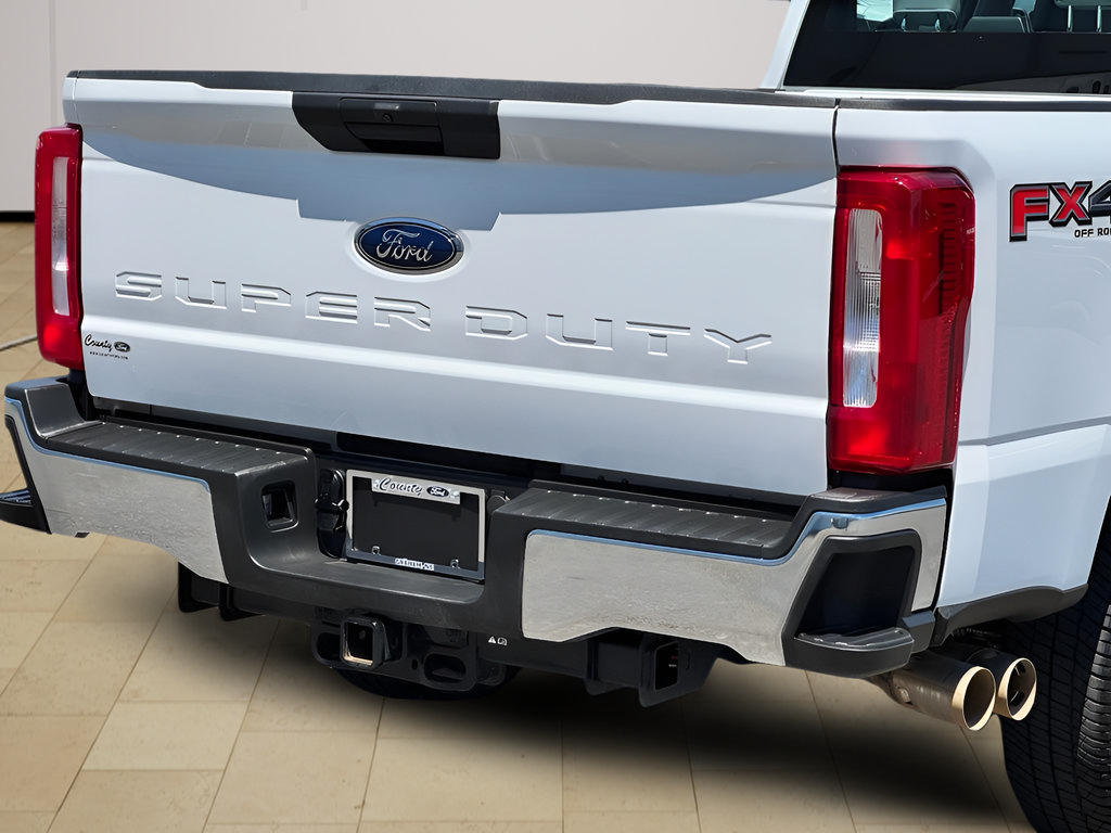Used 2025 Ford F250 XL w/ FX4 Off-Road Package AWD/4WD image 37