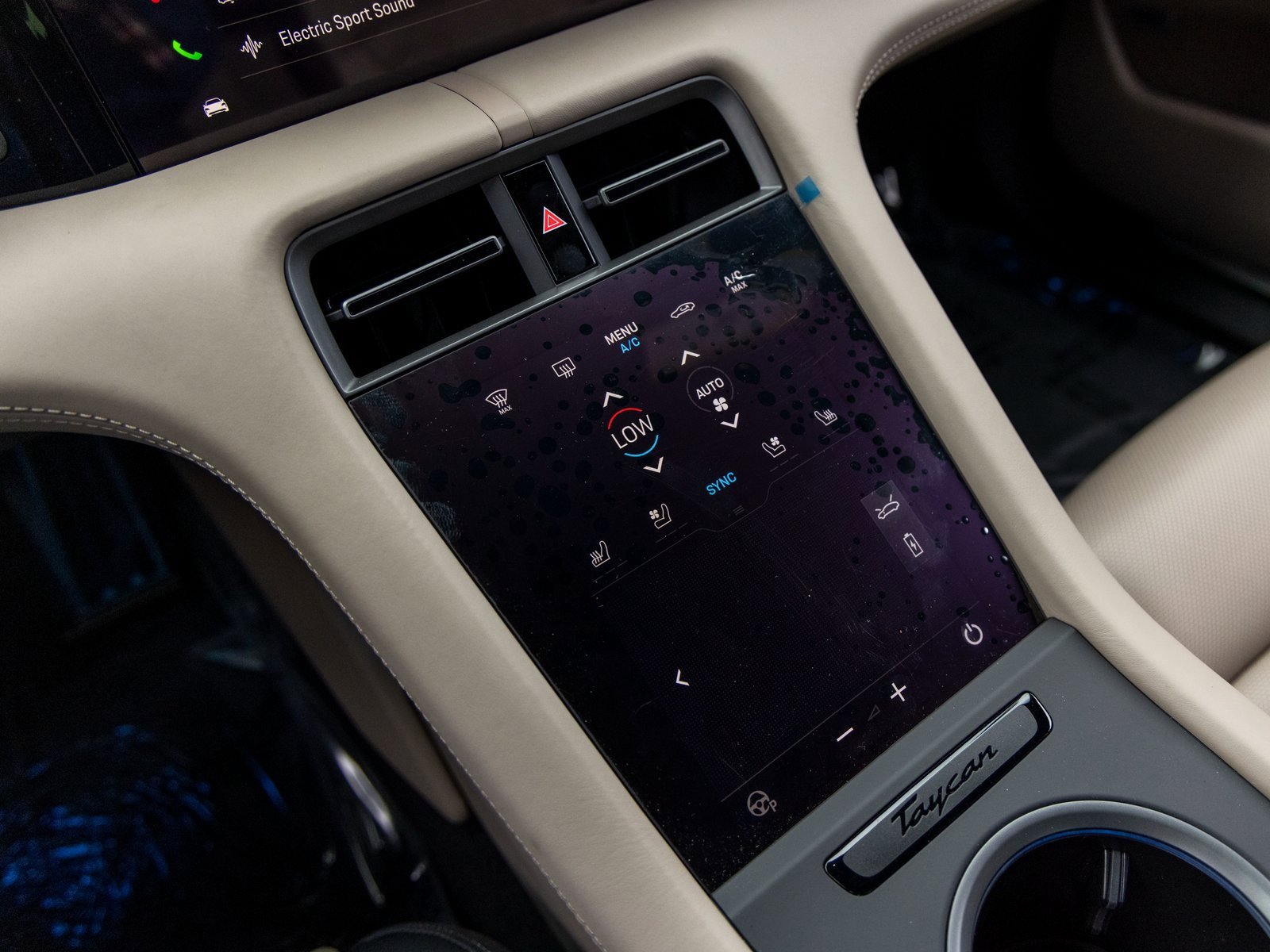 New 2025 Porsche Taycan 4S image 33