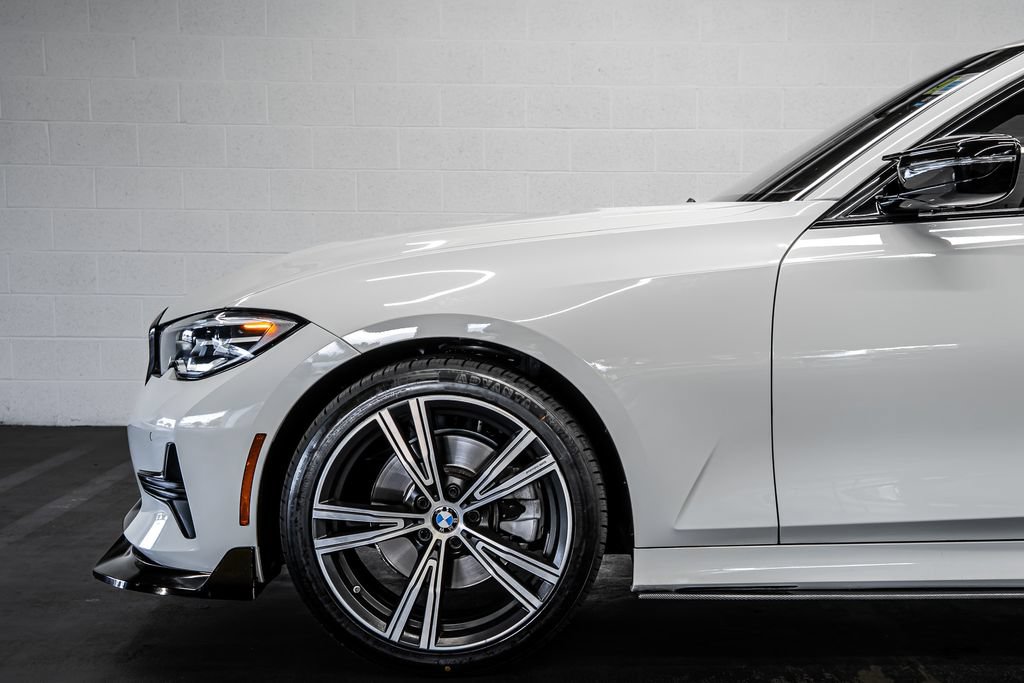Used 2021 BMW 330i Sedan w/ Convenience Package RWD image 12