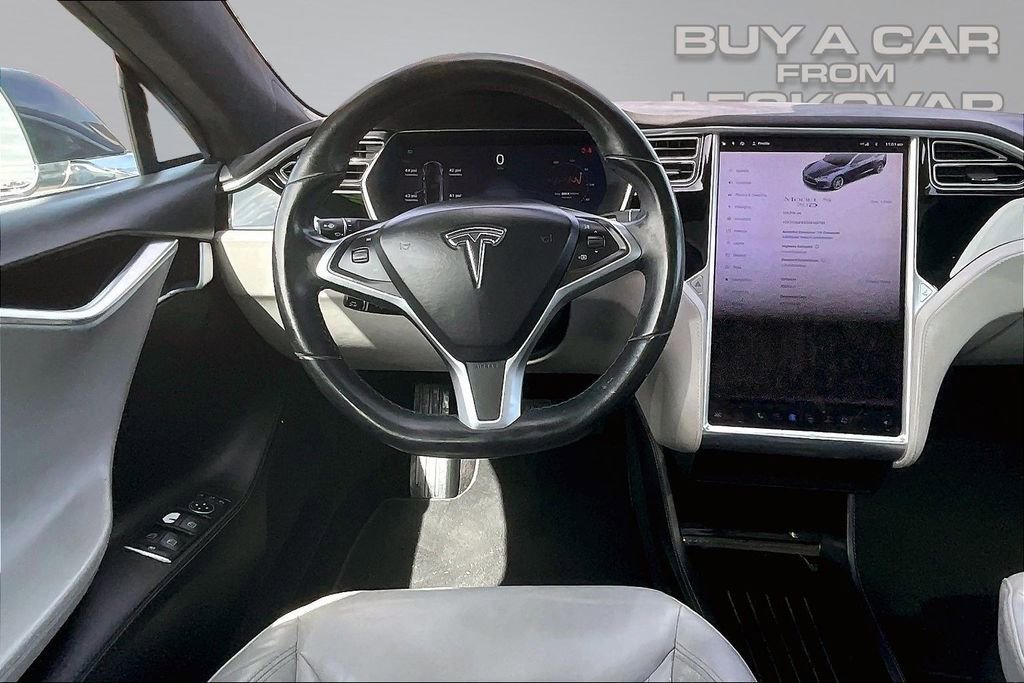Used 2016 Tesla Model S 70D AWD/4WD image 5