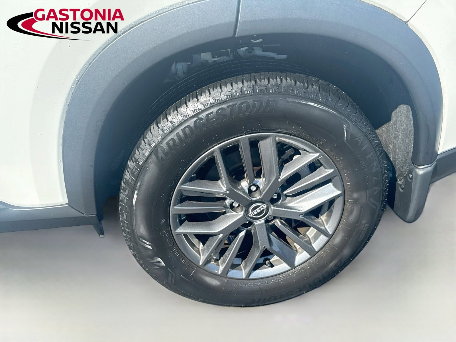 Used 2023 Nissan Rogue S FWD image 35