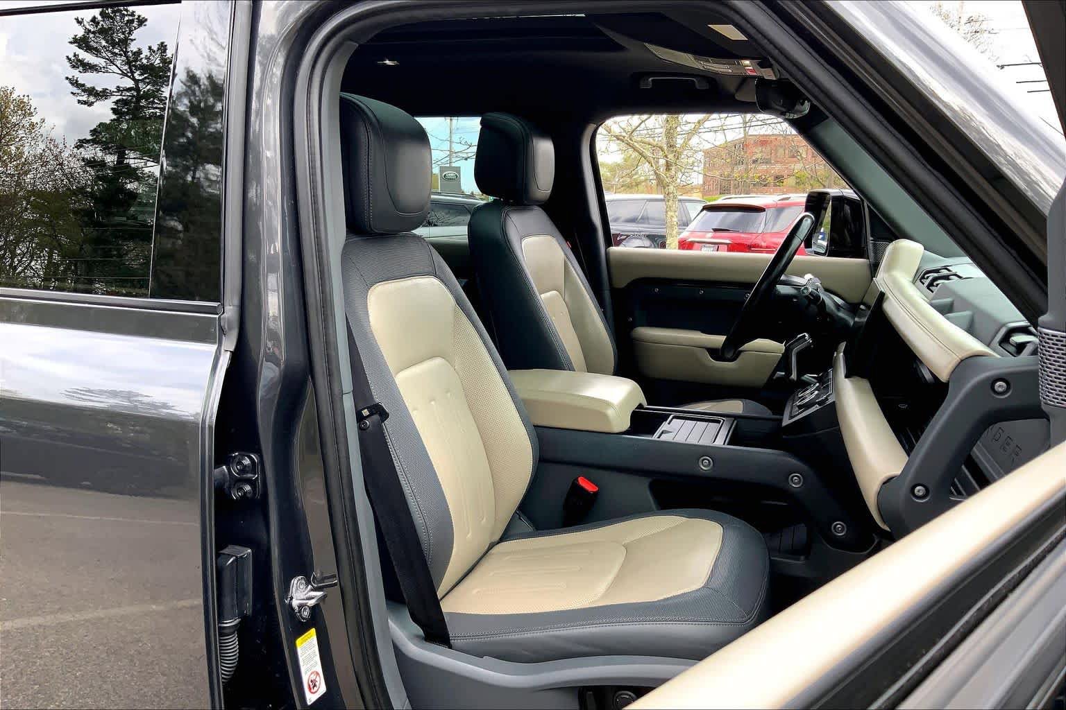 Used 2022 Land Rover Defender 110 X-Dynamic HSE AWD/4WD image 8