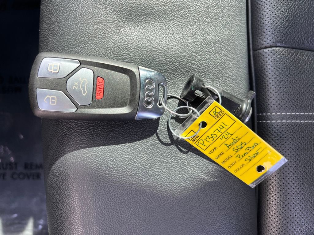 Used 2024 Audi SQ5 Premium Plus w/ Premium Plus Package image 28