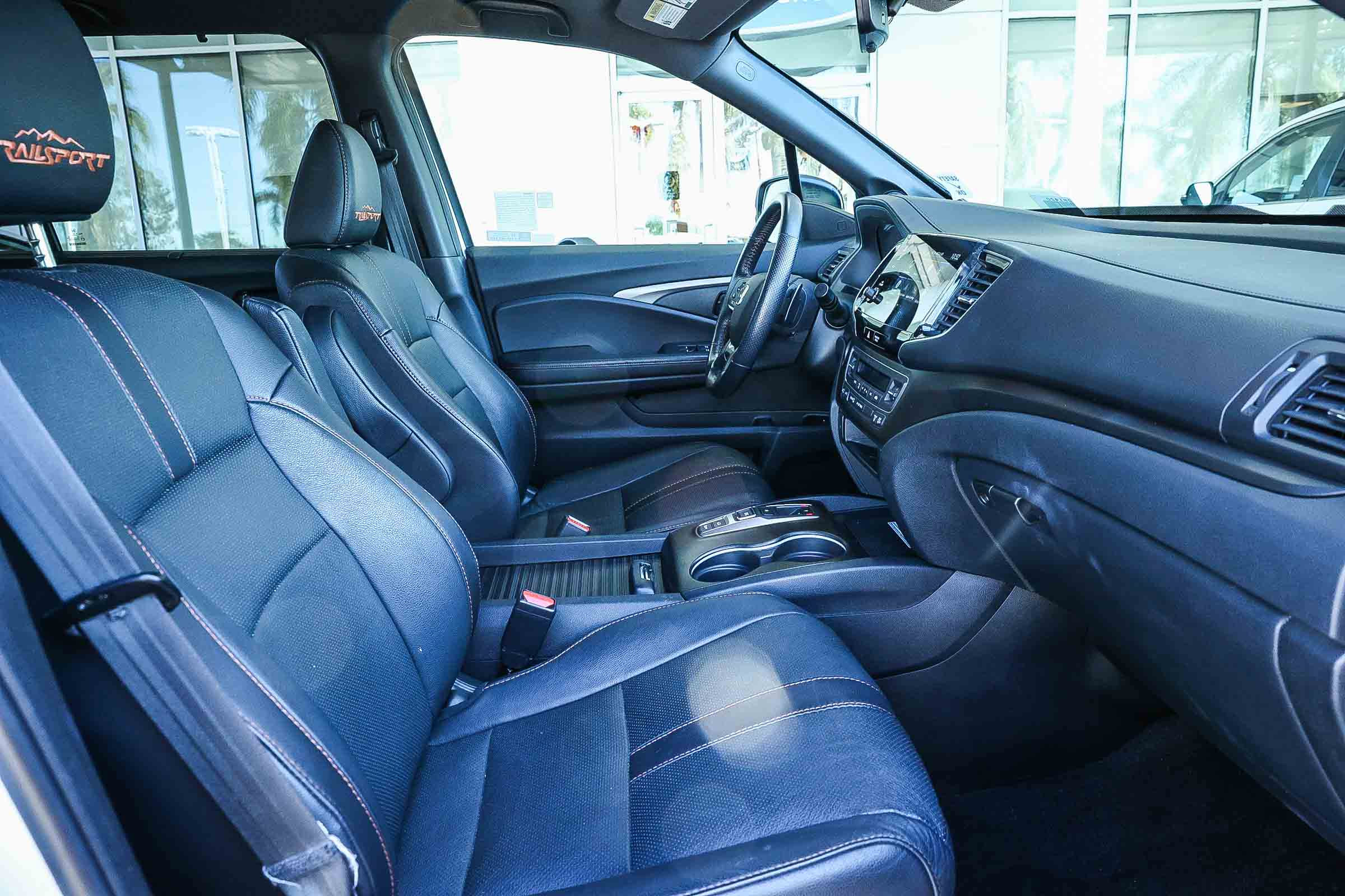 Certified 2023 Honda Passport TrailSport image 24