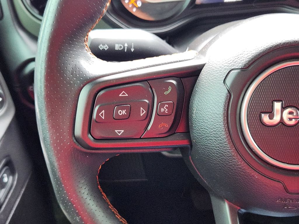 Used 2024 Jeep Gladiator Mojave AWD/4WD image 17