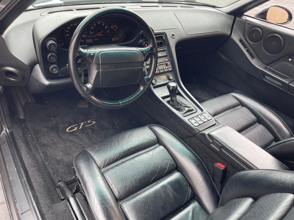 Used 1993 Porsche 928 GTS RWD image 9