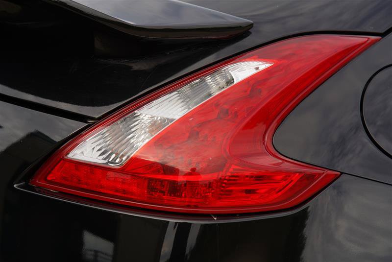 Used 2014 Nissan 370Z Touring w/ Sport Package RWD image 27