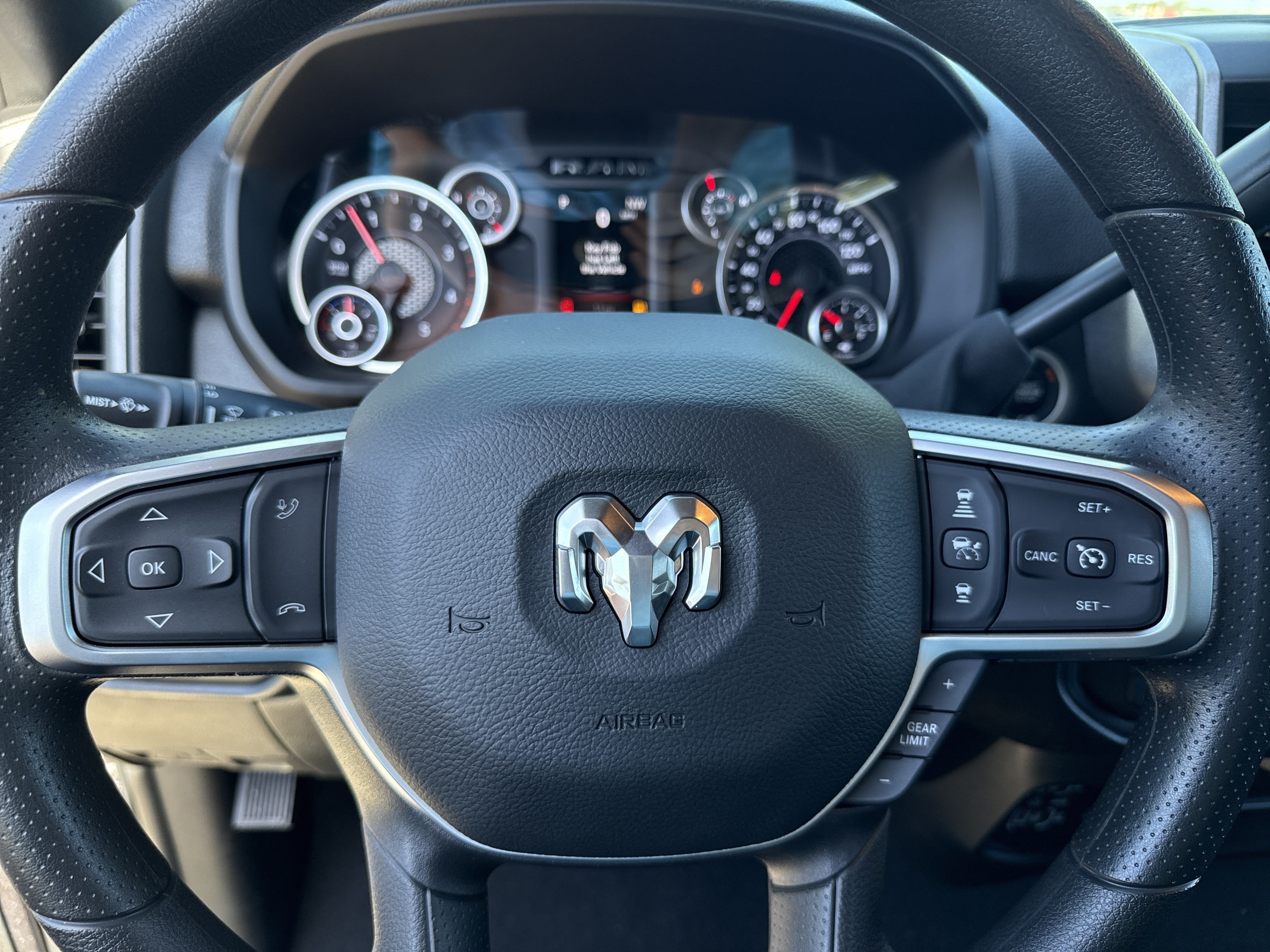 New 2026 RAM 2500 Tradesman AWD/4WD image 23