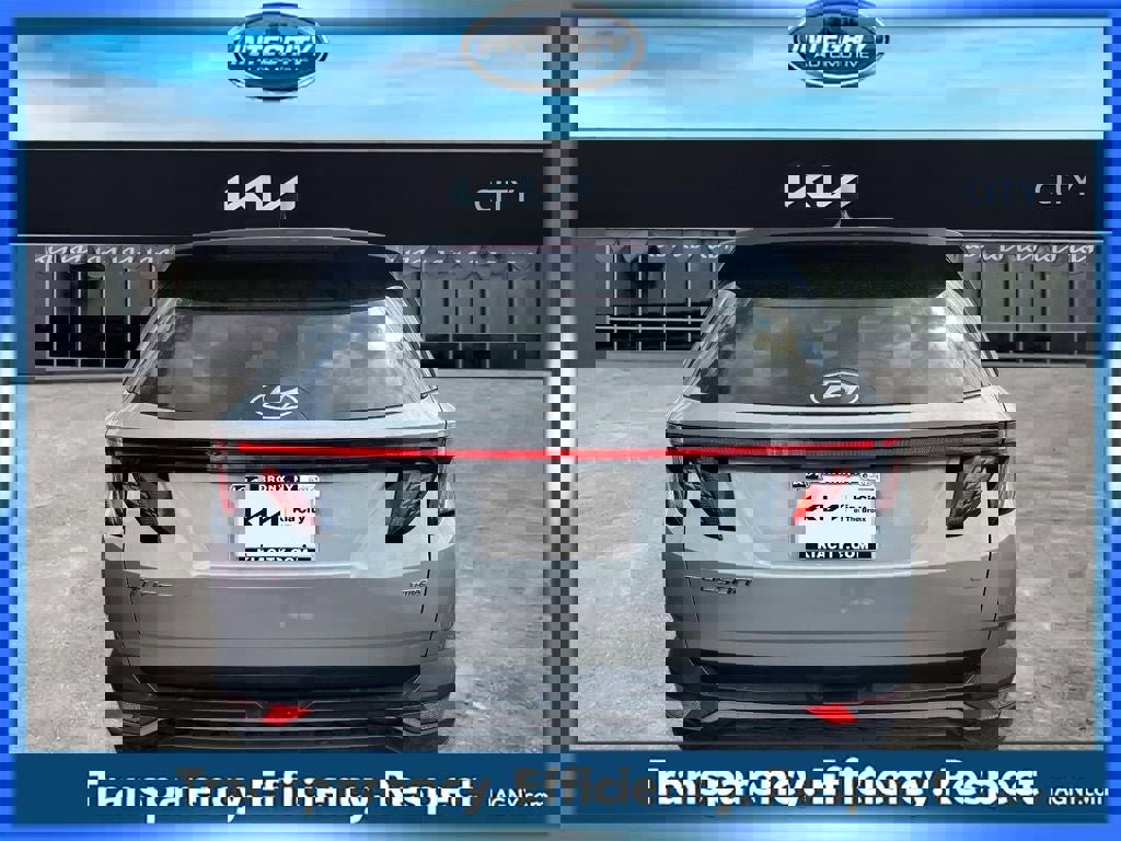 Used 2023 Hyundai Tucson SEL w/ Convenience Package AWD/4WD image 4
