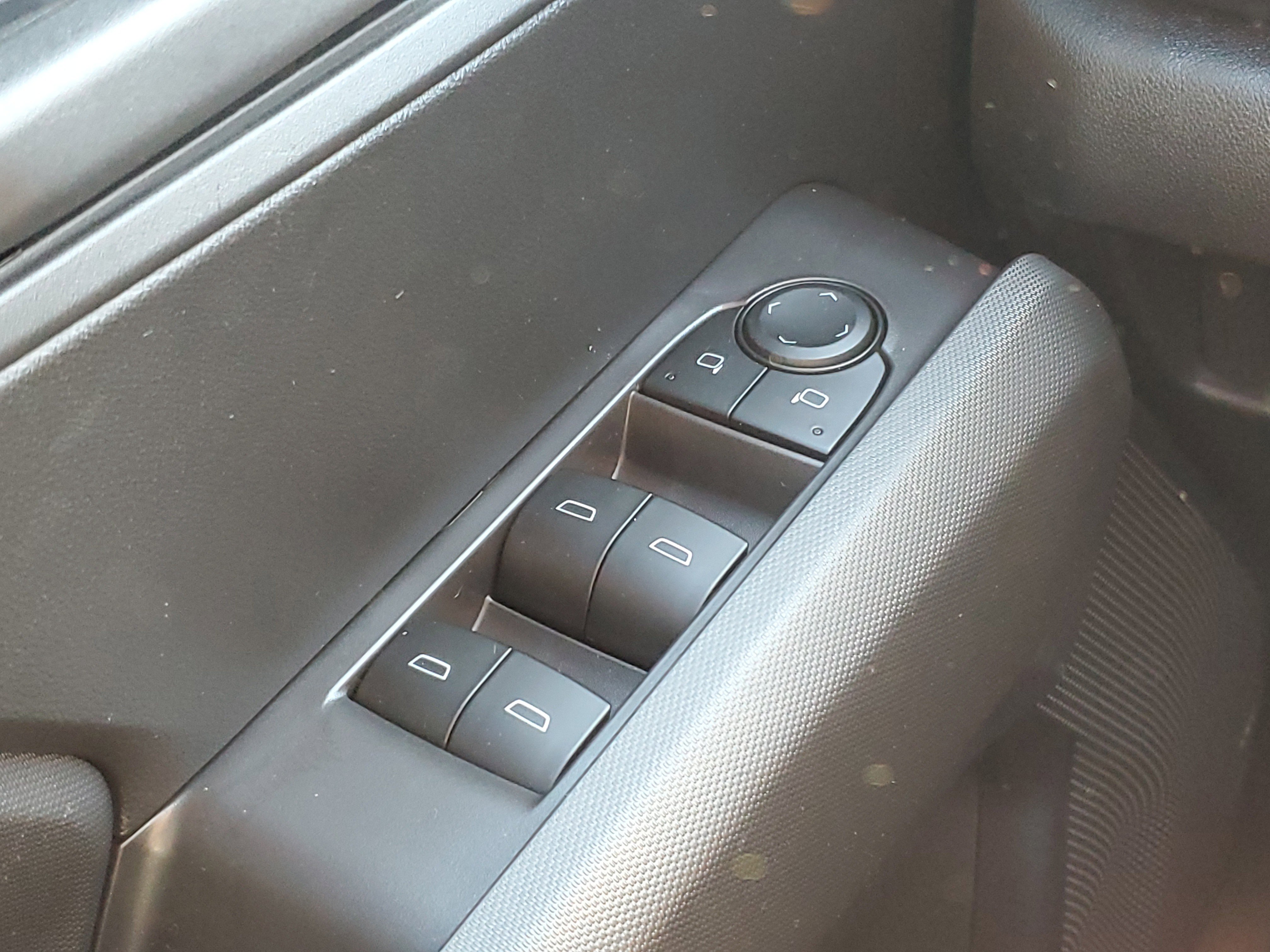 Used 2026 Chevrolet Colorado W/T w/ WT Custom Package image 24