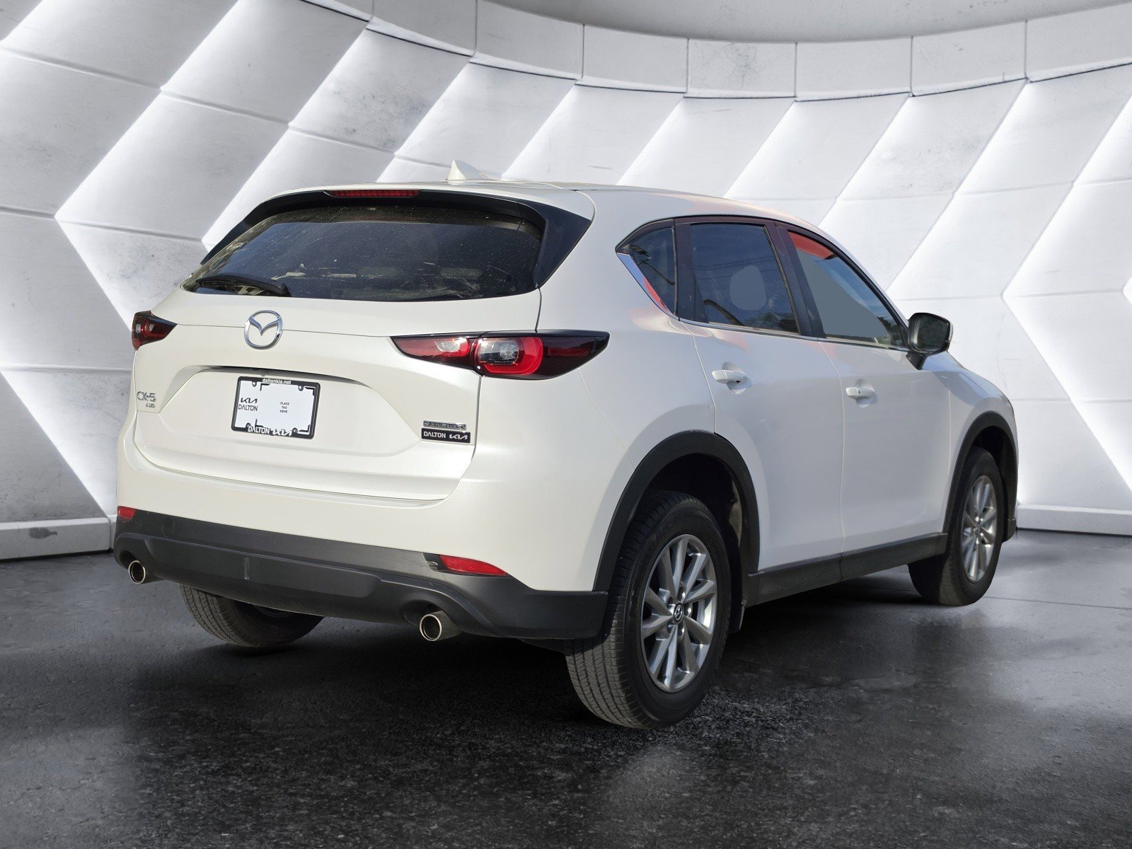Used 2022 MAZDA CX-5 AWD 2.5 S w/ Preferred Package image 3
