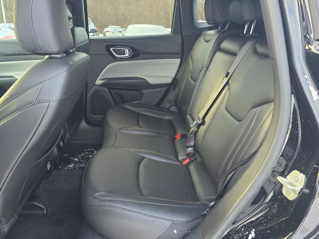 Certified 2024 Jeep Compass Limited image 23