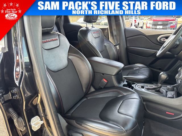 Used 2022 Jeep Cherokee Trailhawk image 31