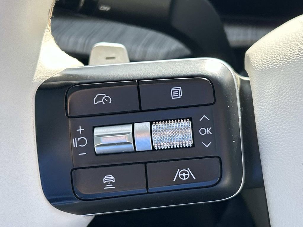 Used 2024 Hyundai Santa Fe Calligraphy image 35