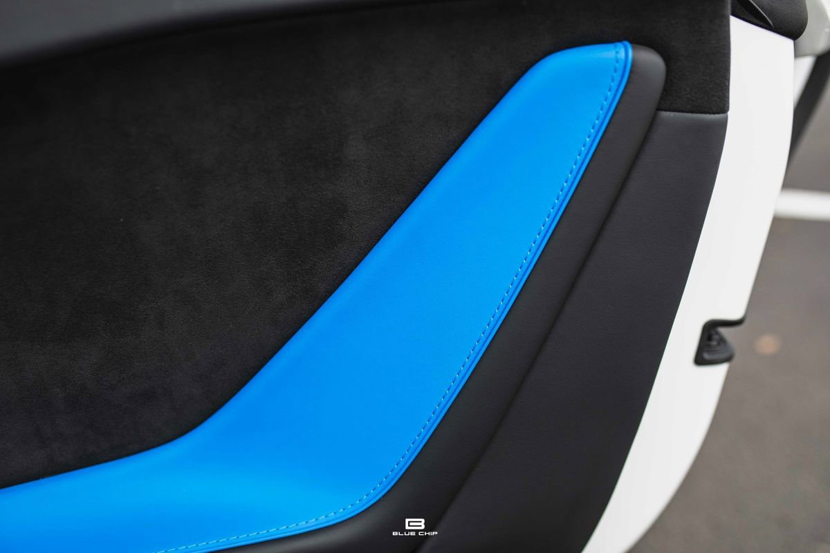 Used 2024 Lamborghini Huracan Tecnica image 40