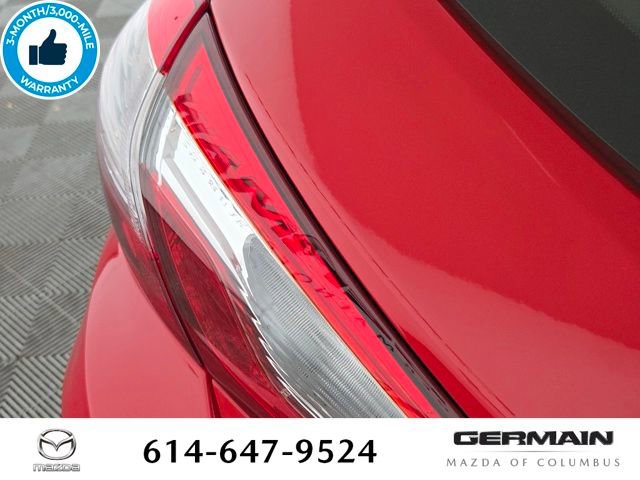 Used 2018 Chevrolet Cruze LT FWD image 15