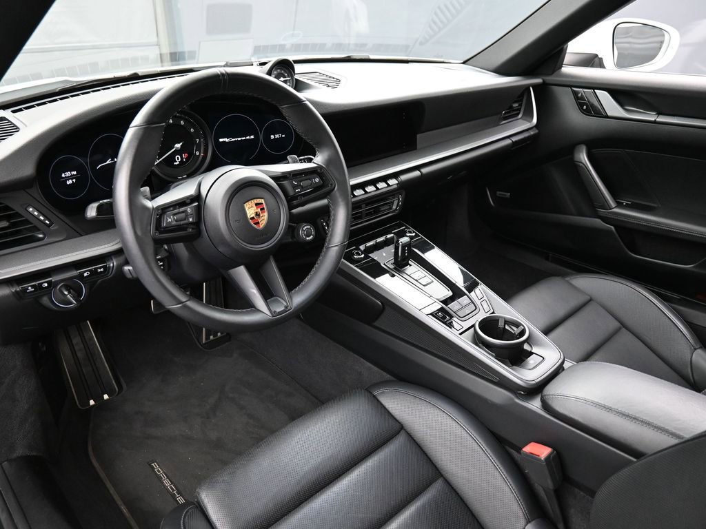 Certified 2020 Porsche 911 Carrera 4S AWD/4WD image 4
