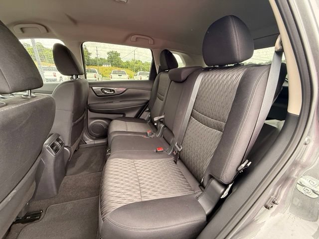 Certified 2020 Nissan Rogue SV w/ Premium Package AWD/4WD image 16