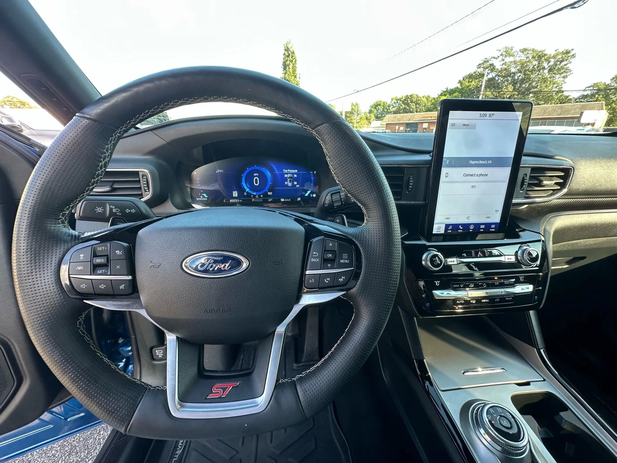 Used 2021 Ford Explorer ST w/ Equipment Group 401A image 29