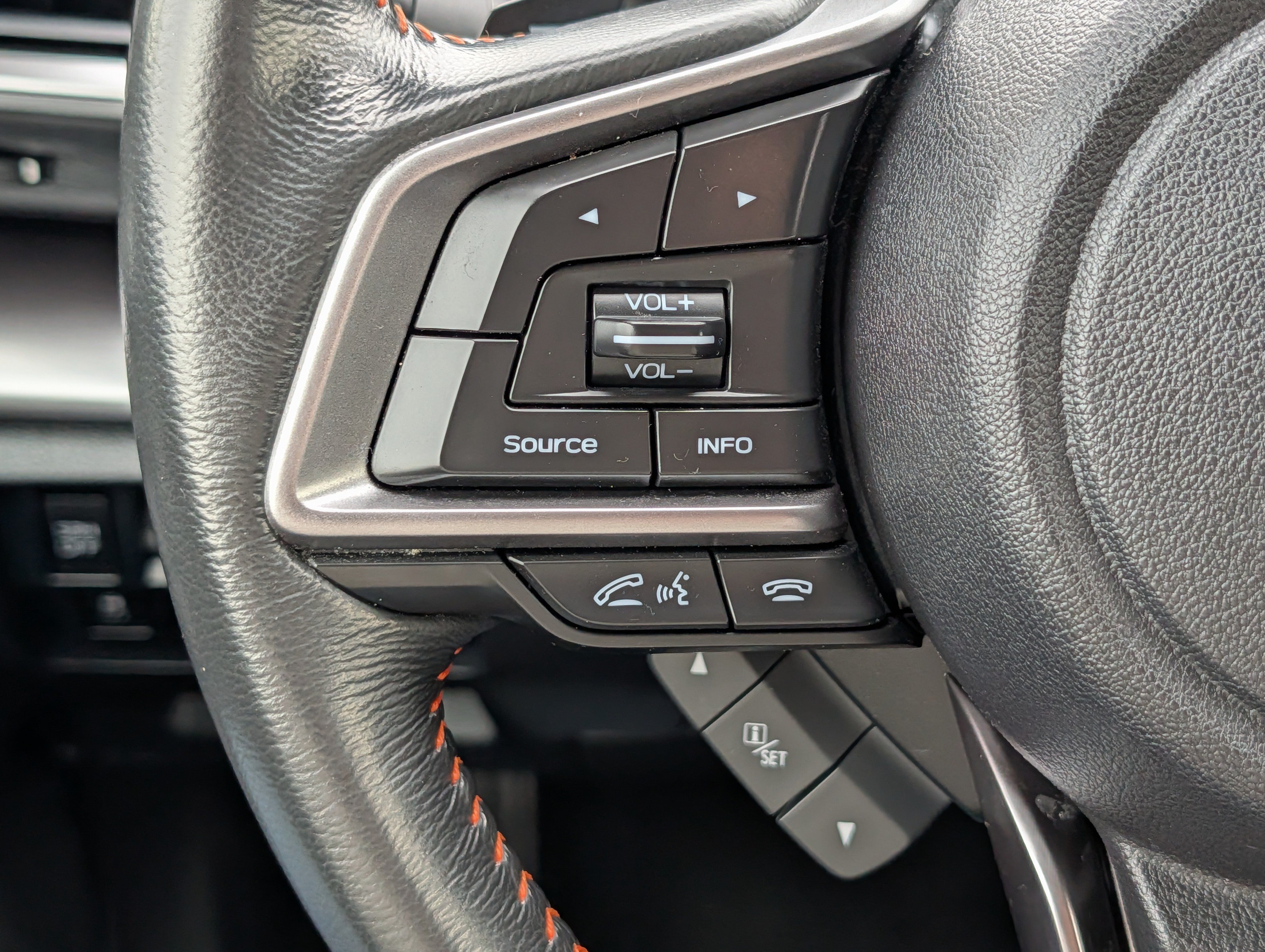 Used 2018 Subaru Crosstrek 2.0i Limited AWD/4WD image 31