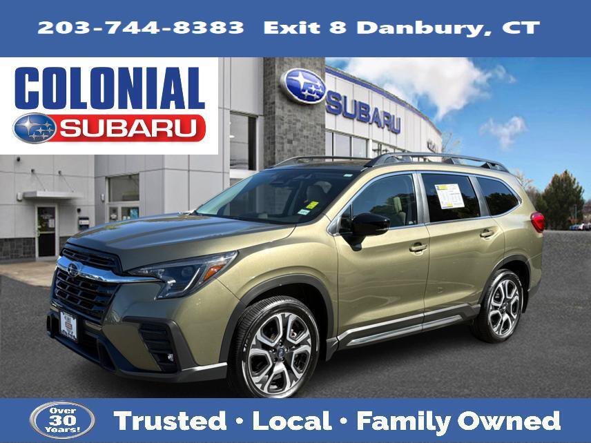 Certified 2025 Subaru Ascent Limited AWD/4WD image 1