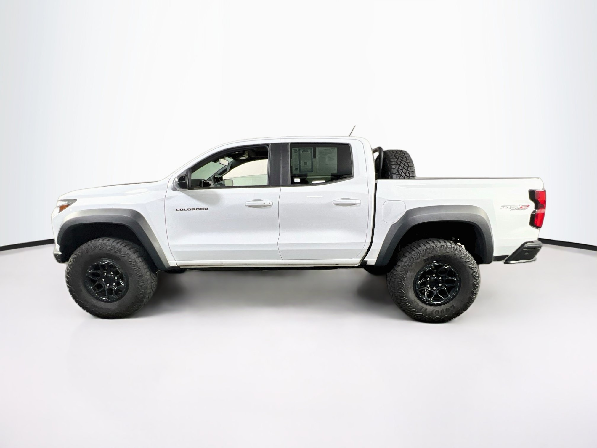 Used 2024 Chevrolet Colorado ZR2 w/ ZR2 Bison Edition AWD/4WD image 8