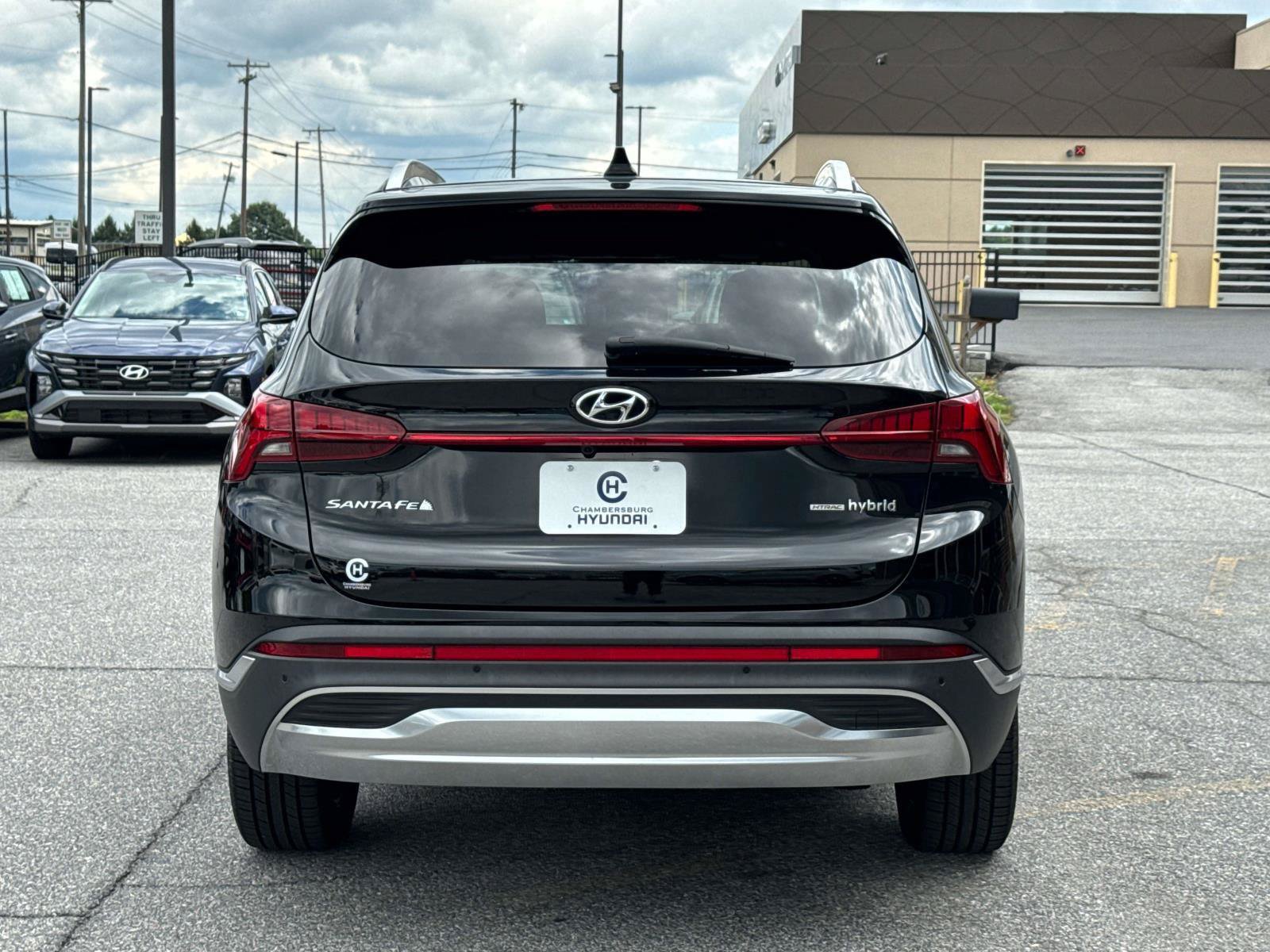 Certified 2022 Hyundai Santa Fe SEL Premium w/ Cargo Package AWD/4WD image 4