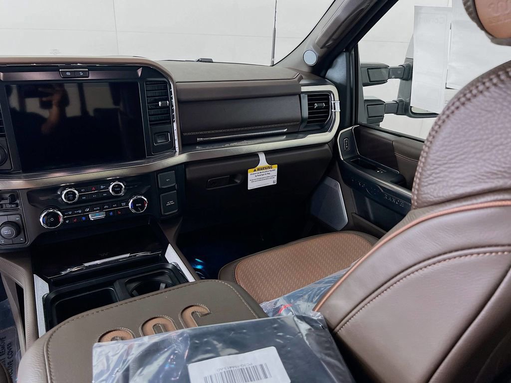 New 2026 Ford F250 King Ranch w/ Chrome Package image 28
