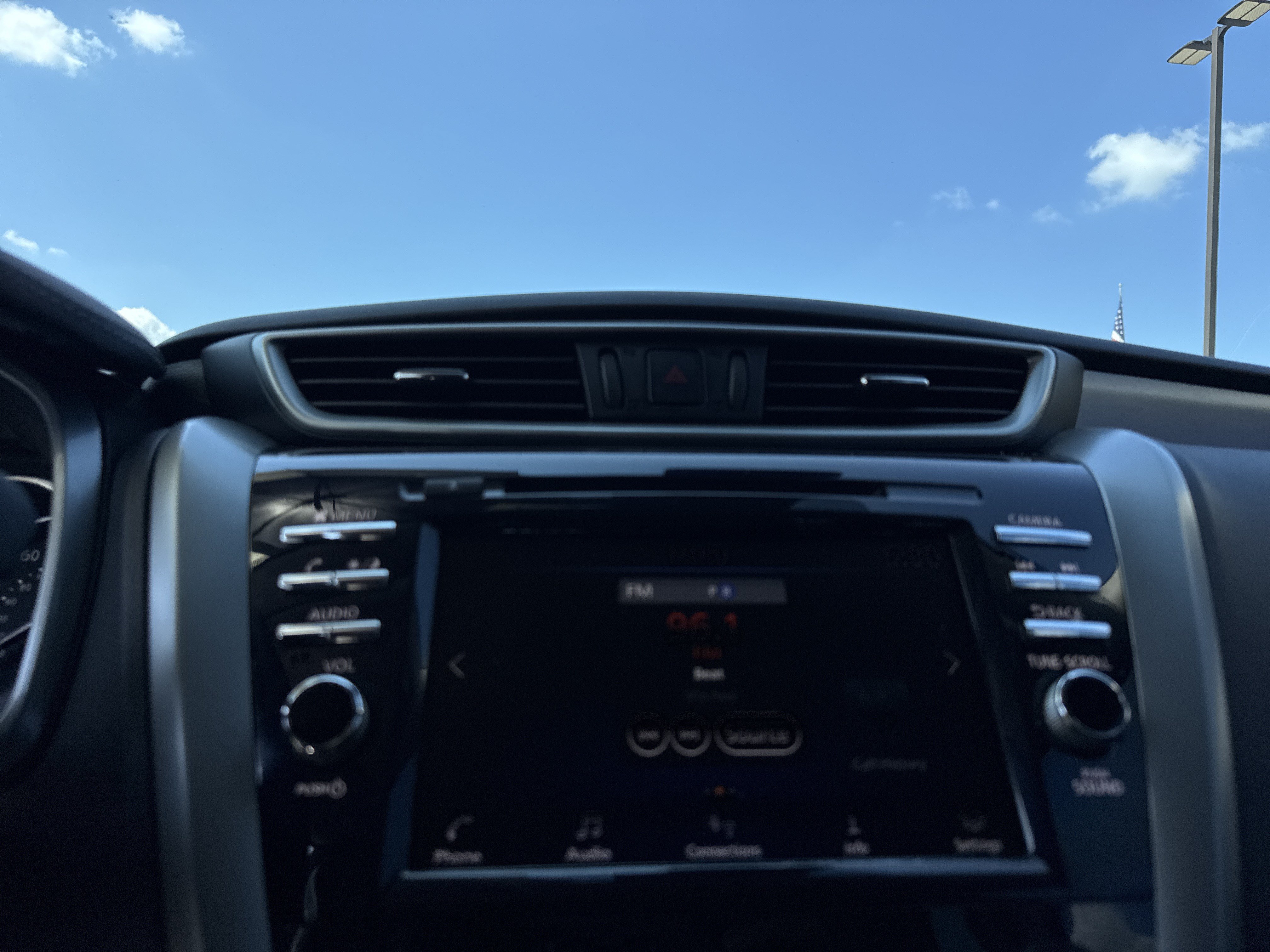 Used 2022 Nissan Murano SV w/ SV Midnight Edition Package AWD/4WD image 23
