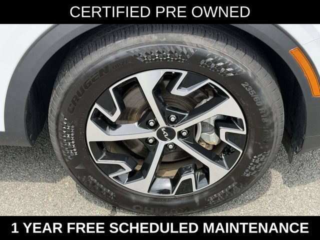 Used 2025 Kia Sportage EX FWD image 7