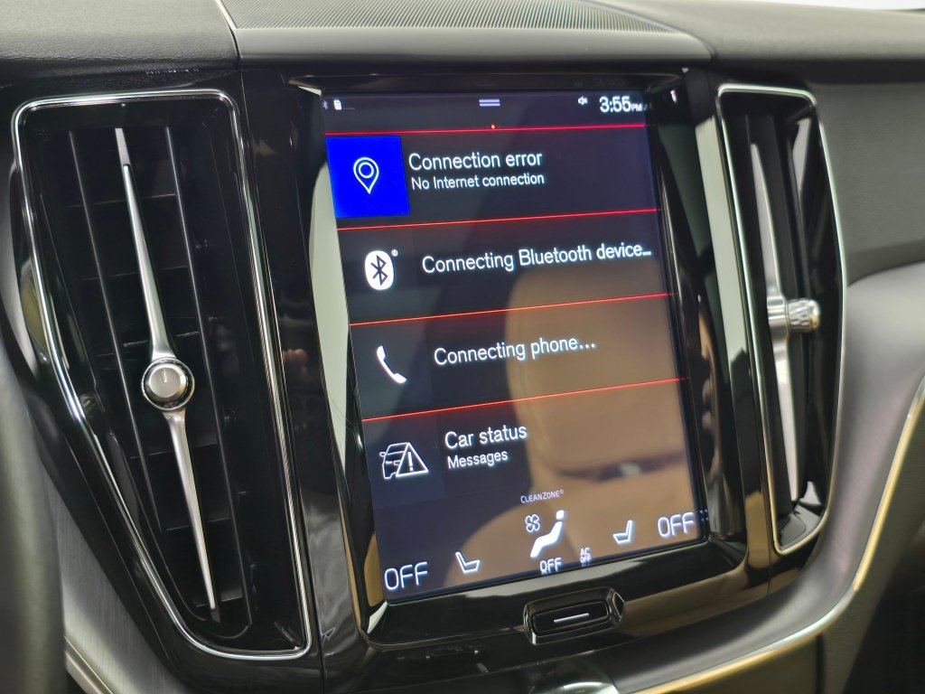 Used 2020 Volvo XC60 T6 Momentum AWD/4WD image 26
