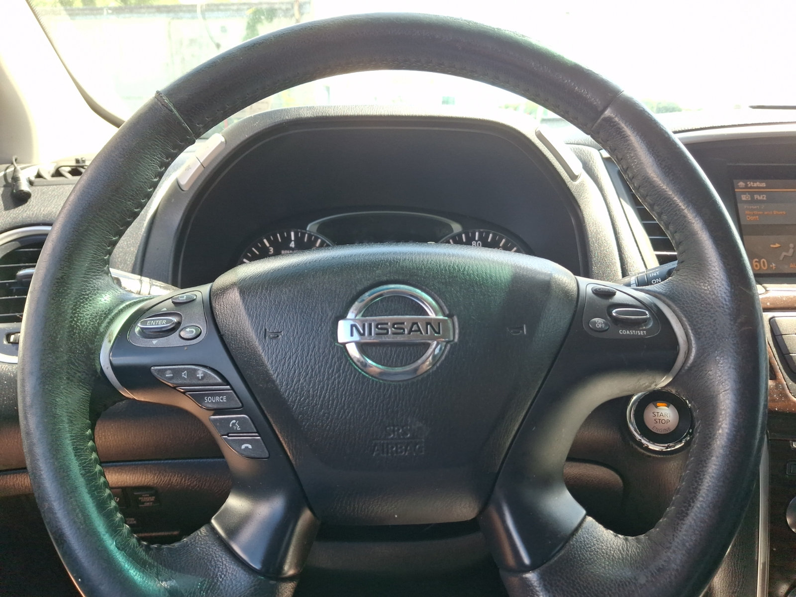 Used 2014 Nissan Pathfinder SL AWD/4WD image 17