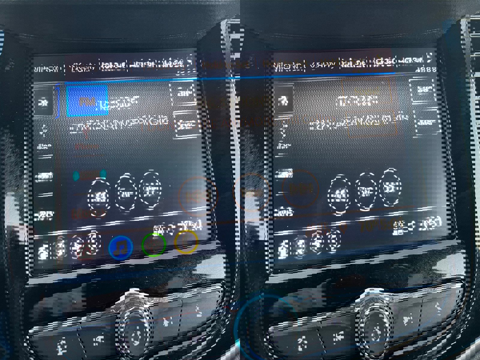 Used 2022 Chevrolet Trax LT w/ Sport Edition image 10