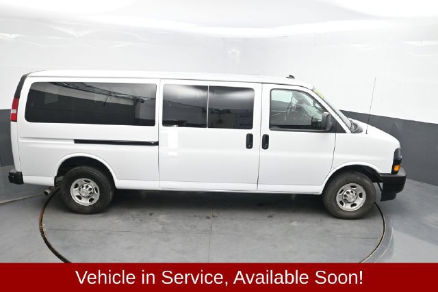Used 2024 Chevrolet Express 3500 LS RWD image 33
