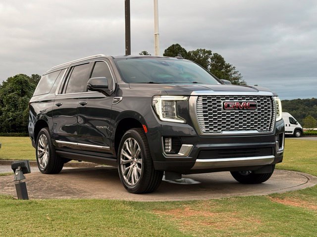 Used 2021 GMC Yukon XL Denali w/ Denali Premium Package
