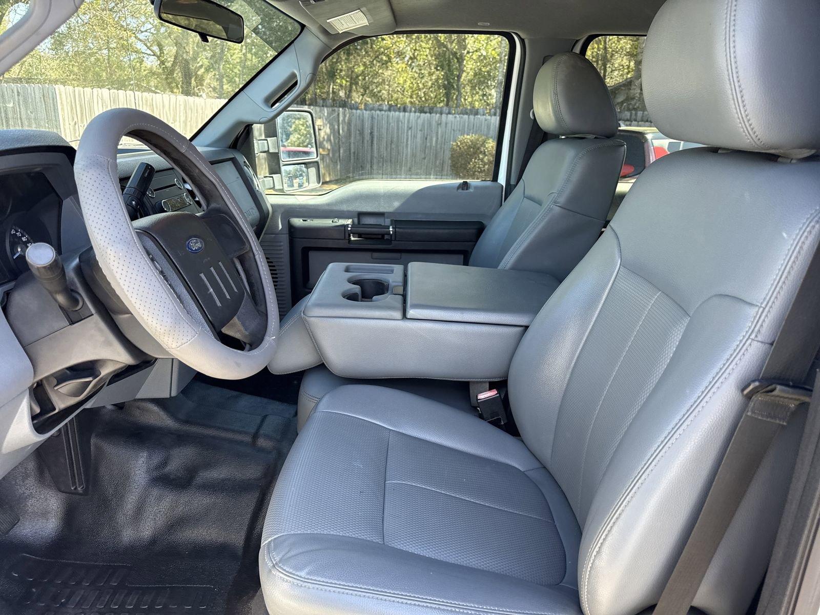 Used 2015 Ford F250 XL w/ Power Equipment Group image 9