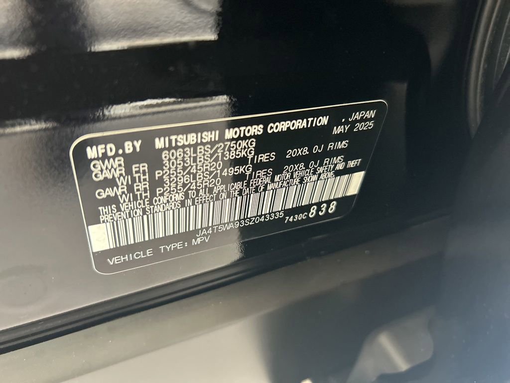 New 2025 Mitsubishi Outlander 4WD Plug-In Hybrid image 42
