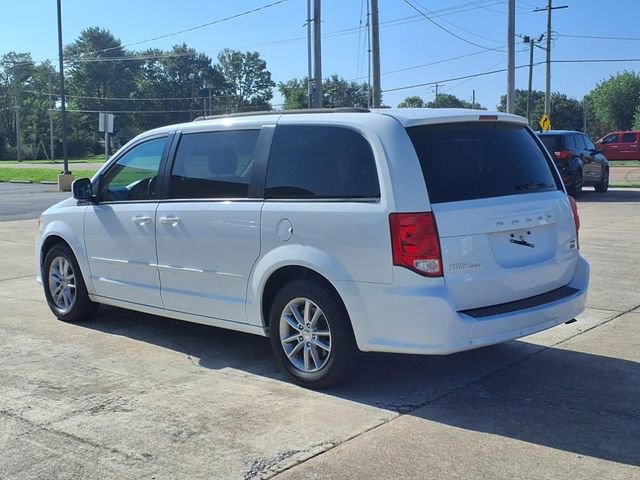 Used 2016 Dodge Grand Caravan SXT w/ Rear Park Assist Package image 3