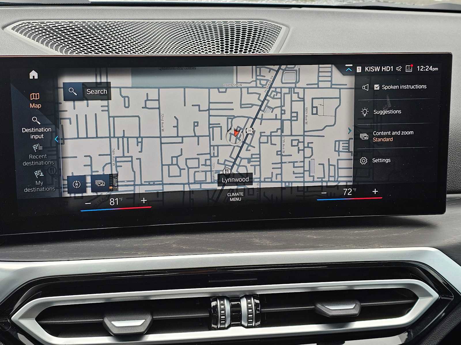 Used 2024 BMW 330i xDrive Sedan w/ Convenience Package image 28