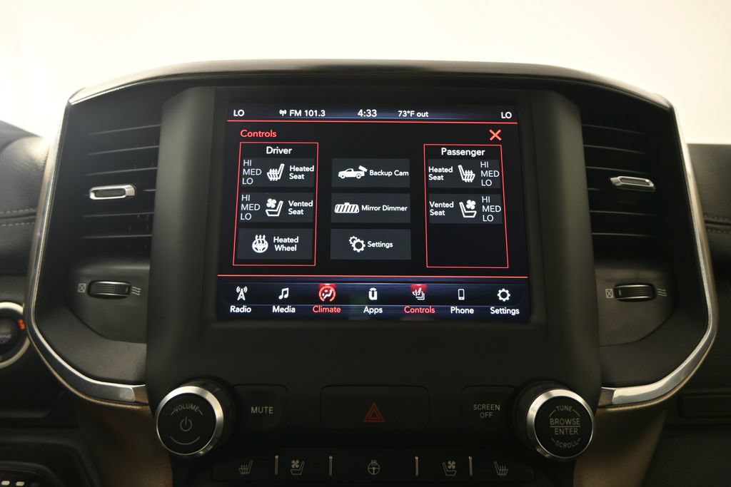 Used 2019 RAM 1500 Laramie AWD/4WD image 29