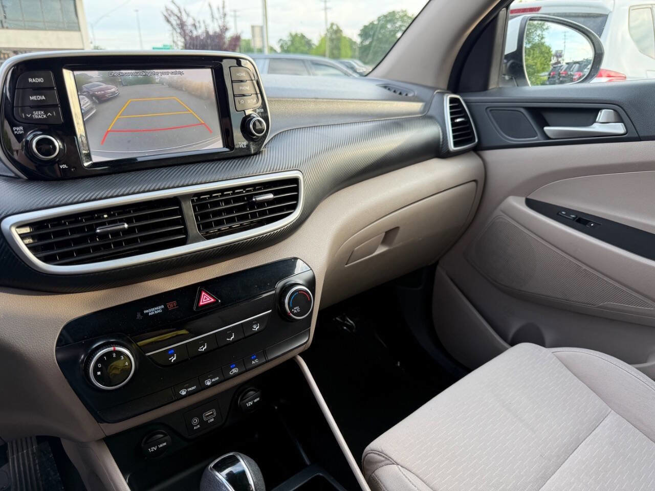 Used 2021 Hyundai Tucson SE w/ Cargo Package image 19