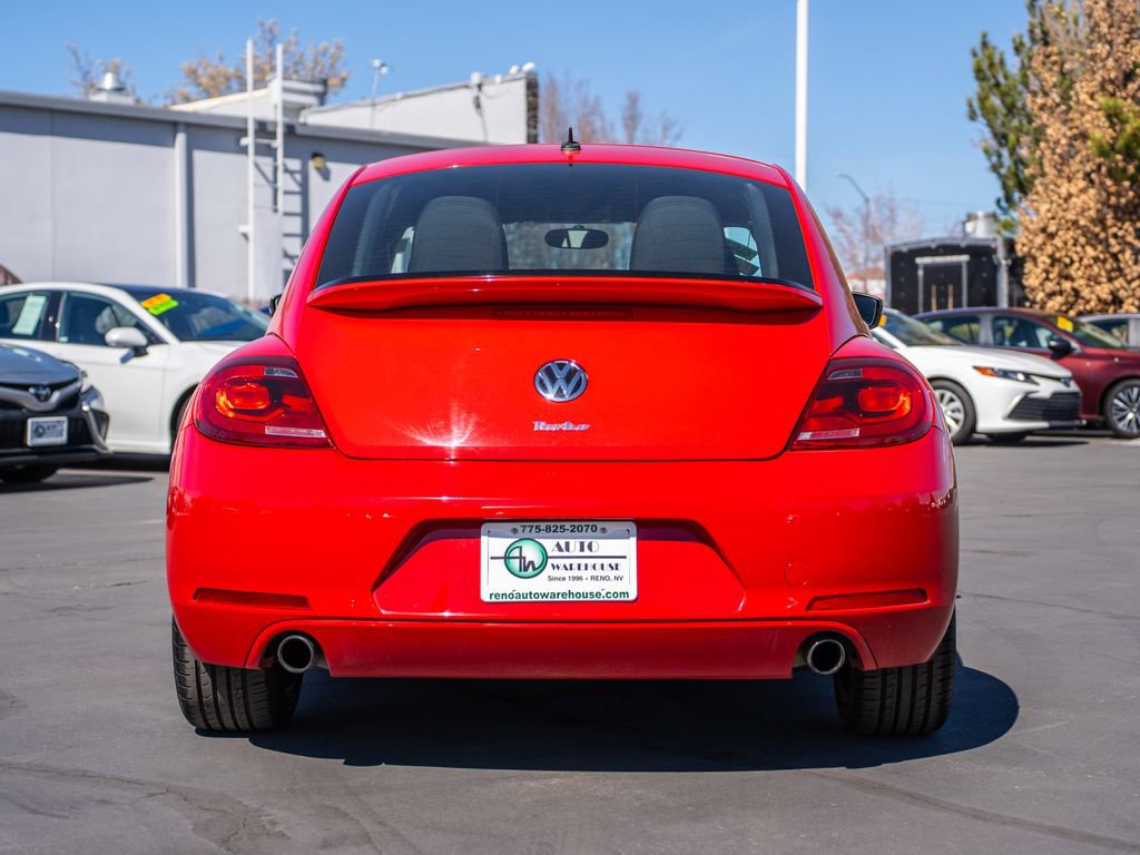 Used 2013 Volkswagen Beetle 2.0T image 6