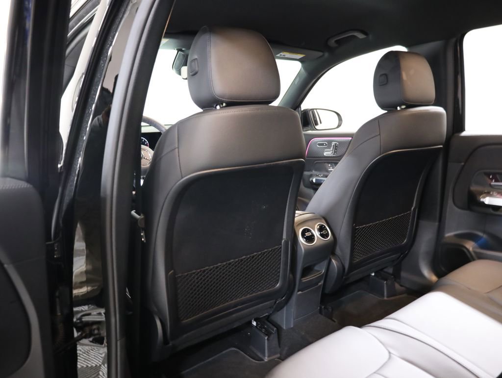 Certified 2025 Mercedes-Benz GLB 250 4MATIC image 31