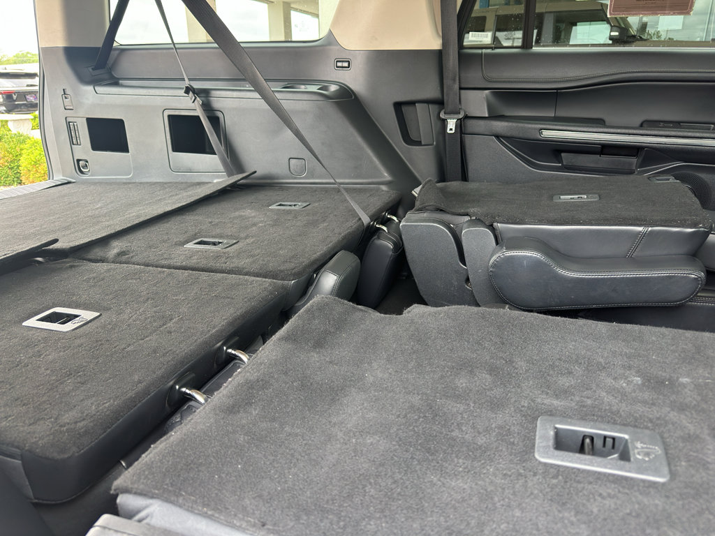 Used 2024 Ford Expedition Max XLT AWD/4WD image 38