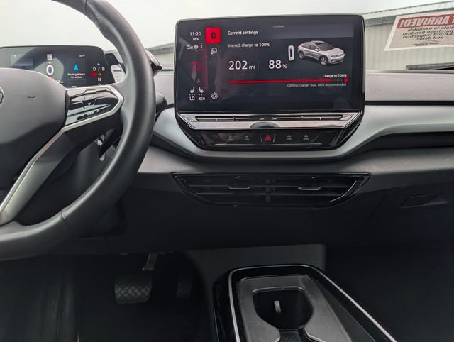 Used 2023 Volkswagen ID.4 Pro AWD/4WD image 19